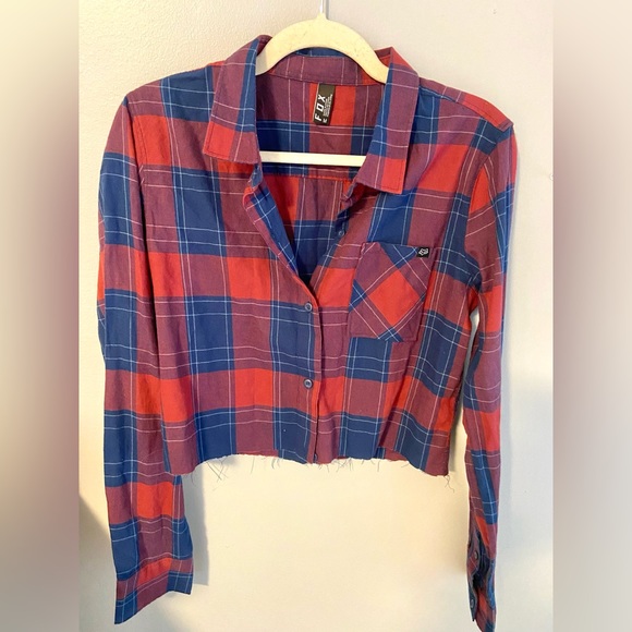 Fox Tops - Womens Fox Racing crop flannel shirt